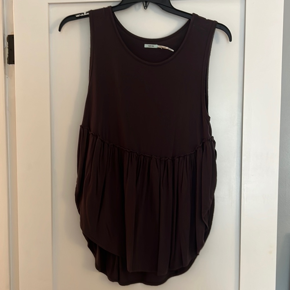 Anthropologie split hem tank, size M